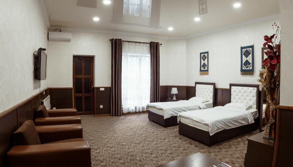 Семейный (Семейный двухместный номер с 1 кроватью) отеля Grand, Бишкек