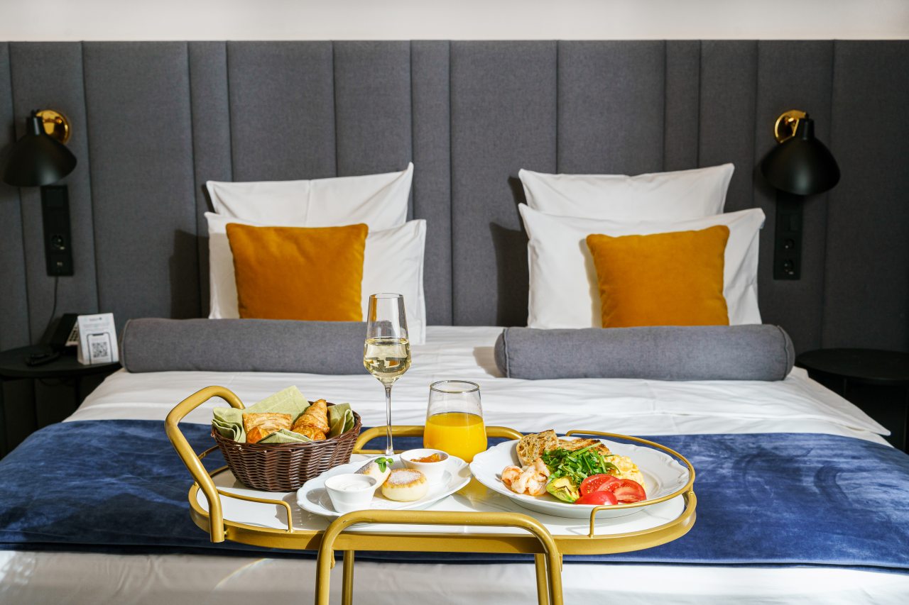 Доставка еды и напитков в номер, Гостиница Select Hotel Paveletskaya