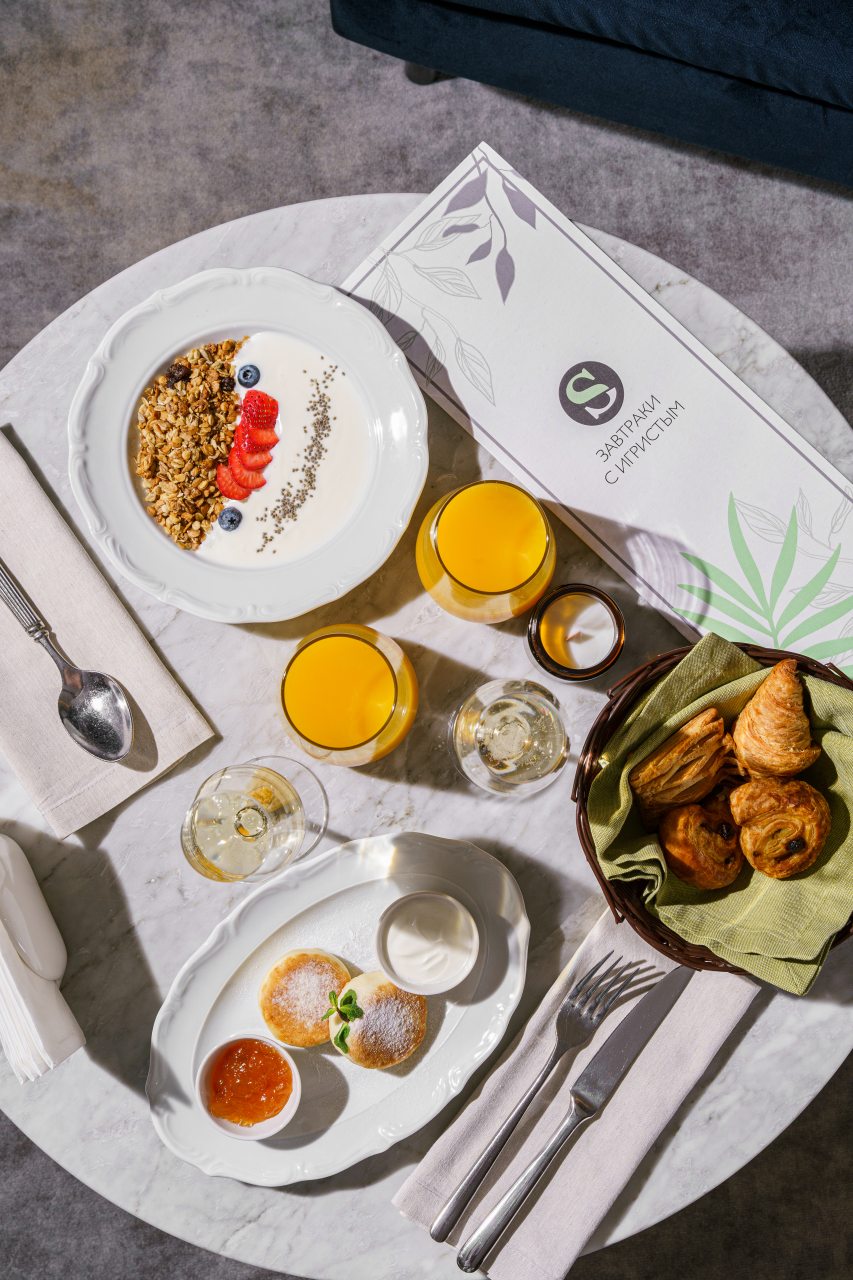 Доставка еды и напитков в номер, Гостиница Select Hotel Paveletskaya