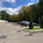 Парковка, Отель Протон
