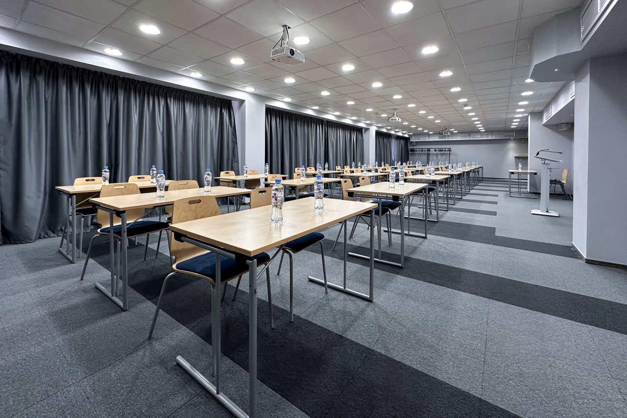 Конференц-зал Москва, Marins Park Hotel Москва Пражская