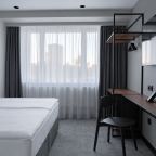 Двухместный (Стандарт улучшенный с двуспальной кроватью), Отель Marins Москва Пражская