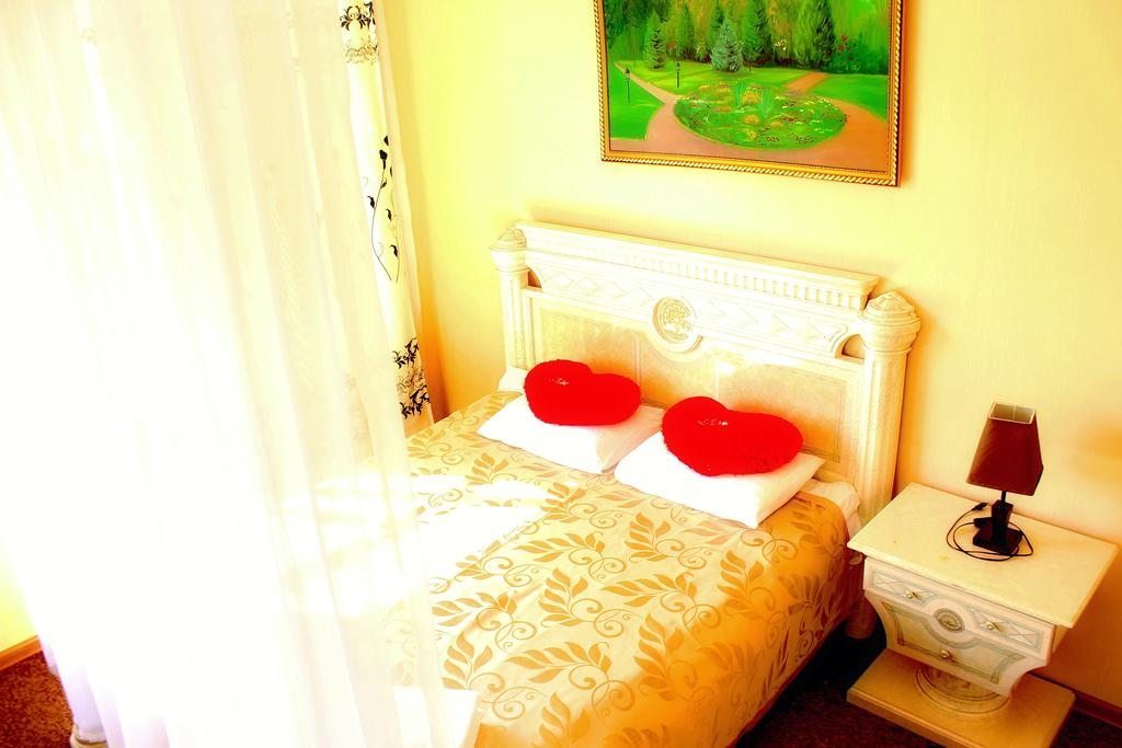 Двухместный (Двухместный номер Делюкс с 1 кроватью) отеля Richman, Бишкек
