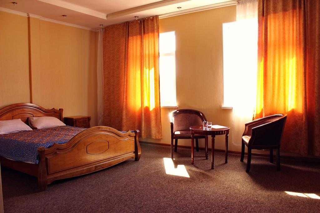 Двухместный (Стандартный двухместный номер с 1 кроватью или 2 отдельными кроватями) отеля Richman, Бишкек