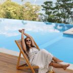 Бассейн подогреваемый INFINITY, Отель Куру Озен