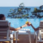 Бассейн подогреваемый INFINITY, Отель Куру Озен