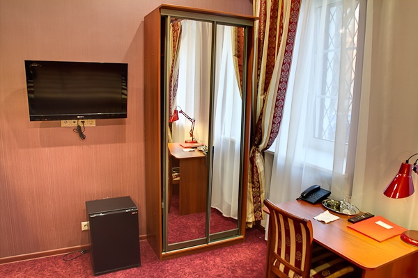 Двухместный номер (Бизнес Double) - гостиница «Суворовская» 3*, Москва. Гостиница Суворовская