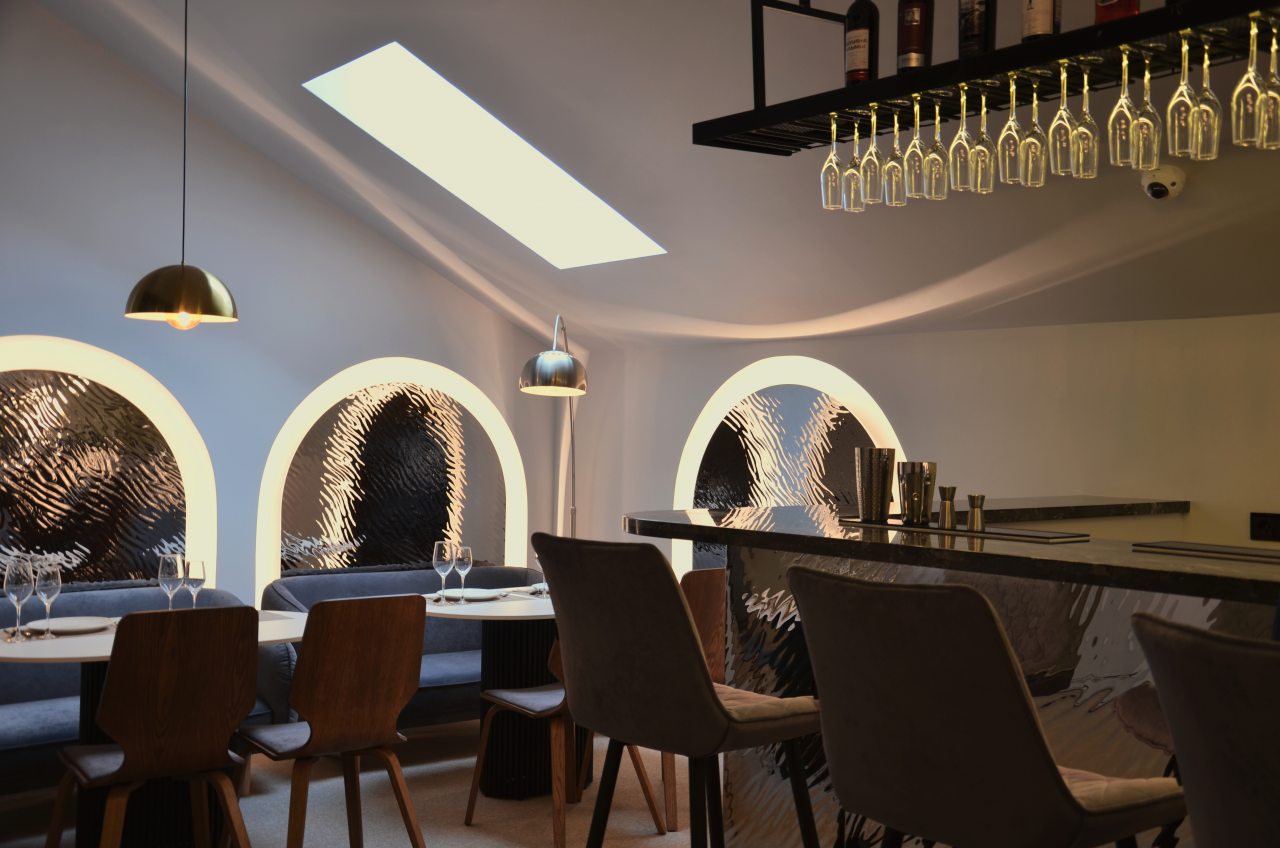 Бар / Ресторан, Отель Луна и Лотос