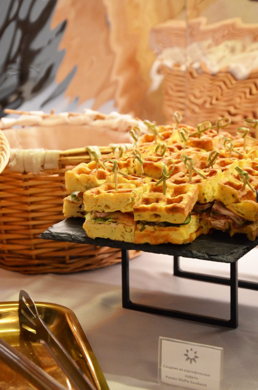 Бар / Ресторан, Отель Луна и Лотос