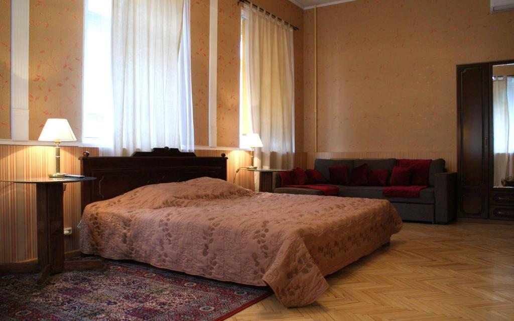 Сьюит (Люкс) отеля Сверчков 8, Москва
