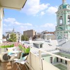 Терраса, Гостиница N-House