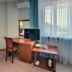 Двухместный (Двухместный номер «Комфорт» с 1 кроватью и балконом), Гостиничный комплекс Черноморье