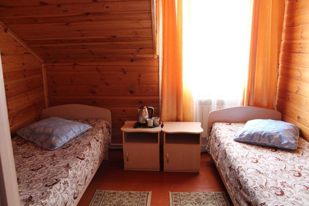 Двухместный (Двухместный номер с 2 отдельными кроватями) гостевого дома Благодать, Дивеево