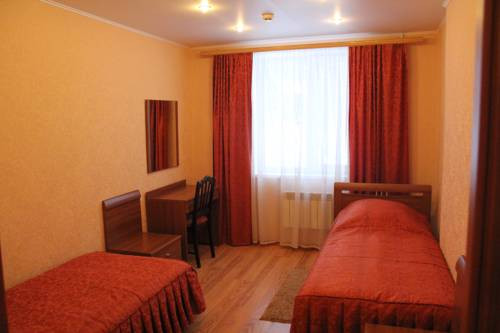 Двухместный (Улучшенный двухместный номер с 2 отдельными кроватями) гостиницы СКА, Смоленск