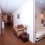 Хорошая планировка, Отель Граф Толстой