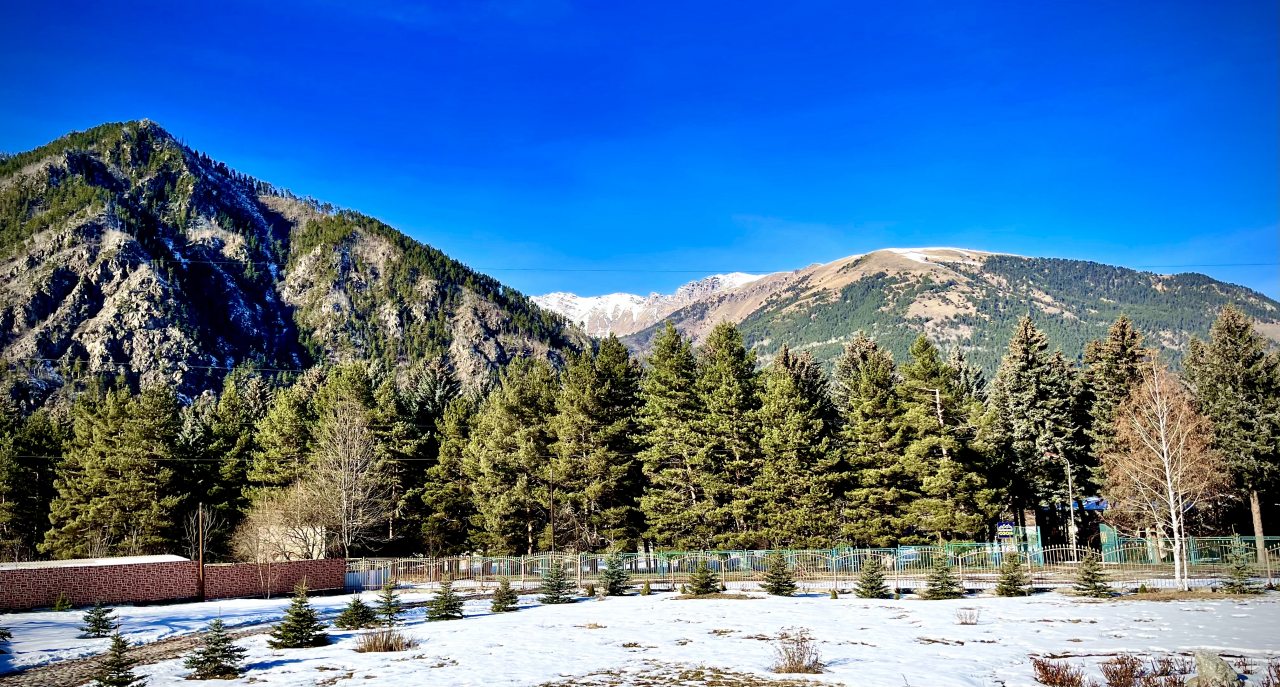 вид на горы, Гостевой дом Березка