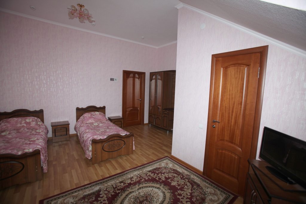 Двухместный (Стандарт Twin) гостиницы ФАЭТОН, Тимашевск