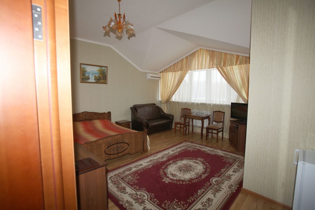 Двухместный (Стандарт Double) гостиницы ФАЭТОН, Тимашевск