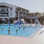 Бассейн с подогревом, Отель Tizdar Family Resort & SPA 5* Ultra All Inclusive