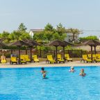 Бассейн с подогревом, Отель Tizdar Family Resort & SPA 5* Ultra All Inclusive