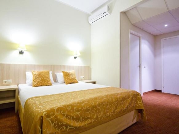 Фотография номера гостиницы SkyPoint Шереметьево