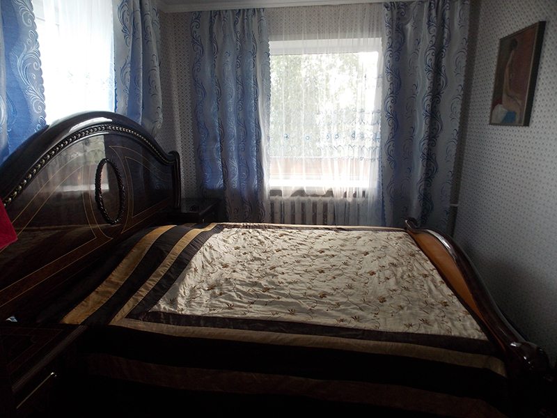 Люкс (Трехместный) гостиницы Уют, Куйбышев, Новосибирская область