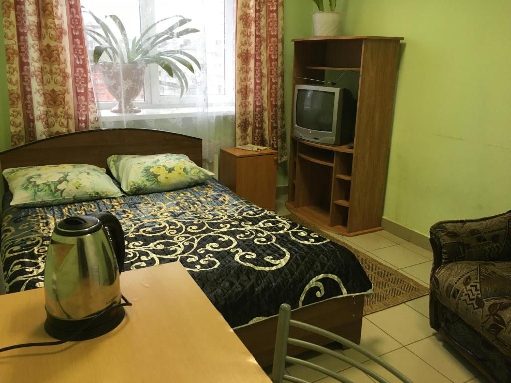 Двухместный (2-х местный с одной кроватью (эконом)) гостиницы Комнаты отдыха, Котлас