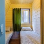 Дом (Коттедж с террасой на озеро и общей манагальной зоной), База отдыха GREENVALD Парк Скандинавия