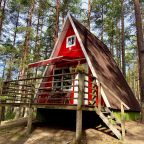 Дом (Коттедж с террасой на озеро и общей манагальной зоной), База отдыха GREENVALD Парк Скандинавия