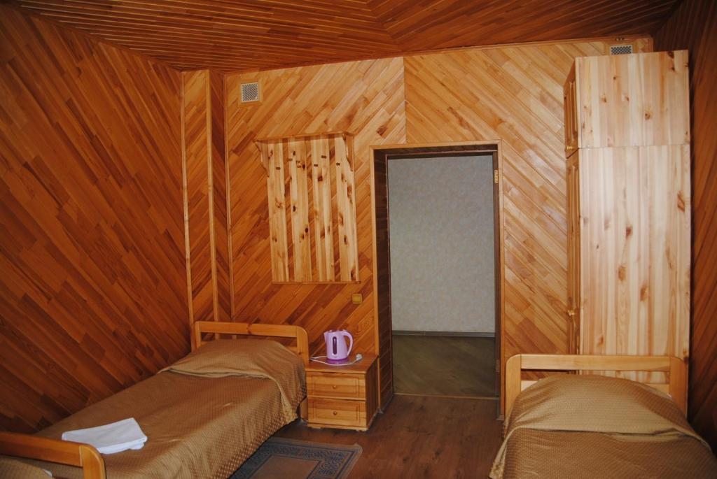 Номер (Односпальная кровать в общем номере) отеля Заповедные устья, Противье