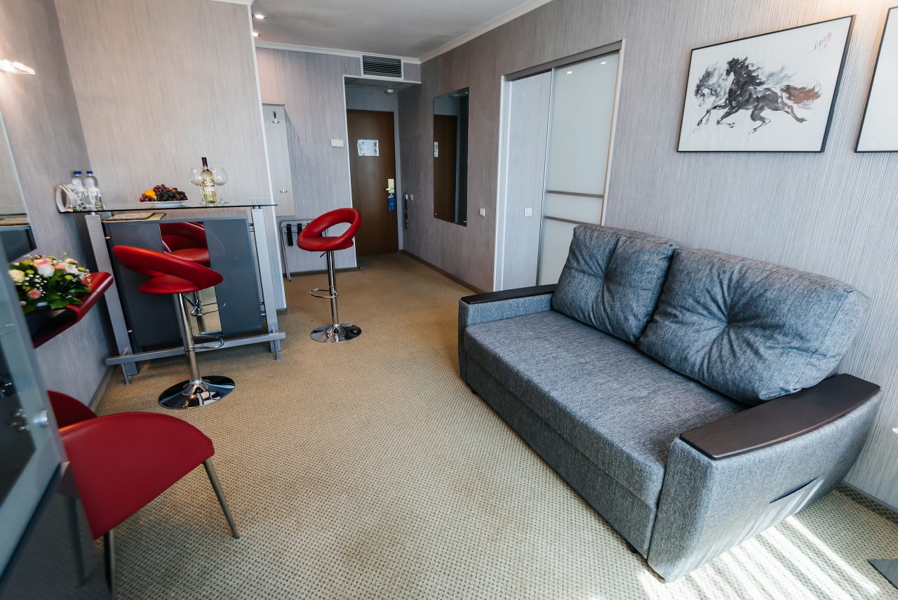 Люкс (Двухкомнатный), Конгресс-отель Don-Plaza