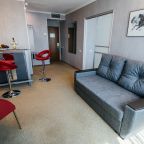 Люкс (Двухкомнатный), Конгресс-отель Don-Plaza