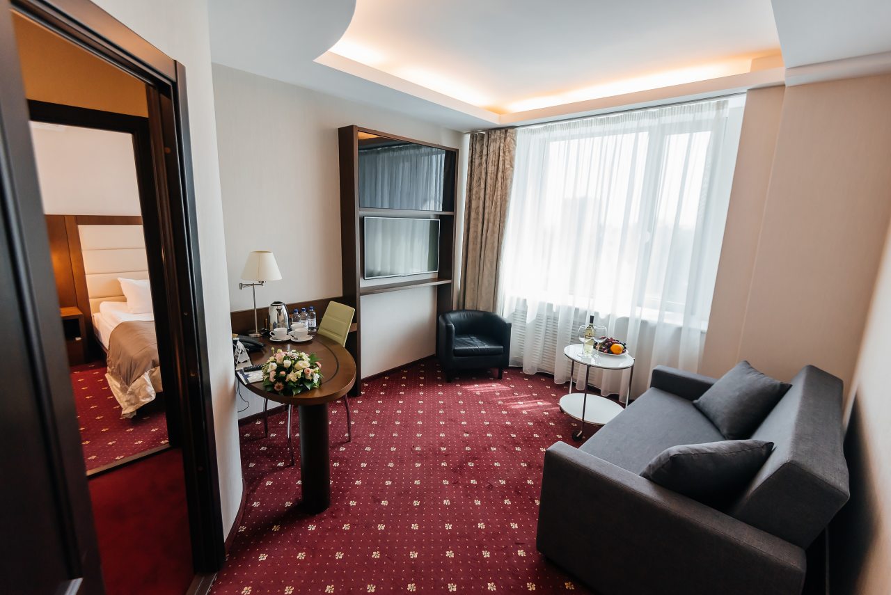 Семейный (Family Comfort), Конгресс-отель Don-Plaza