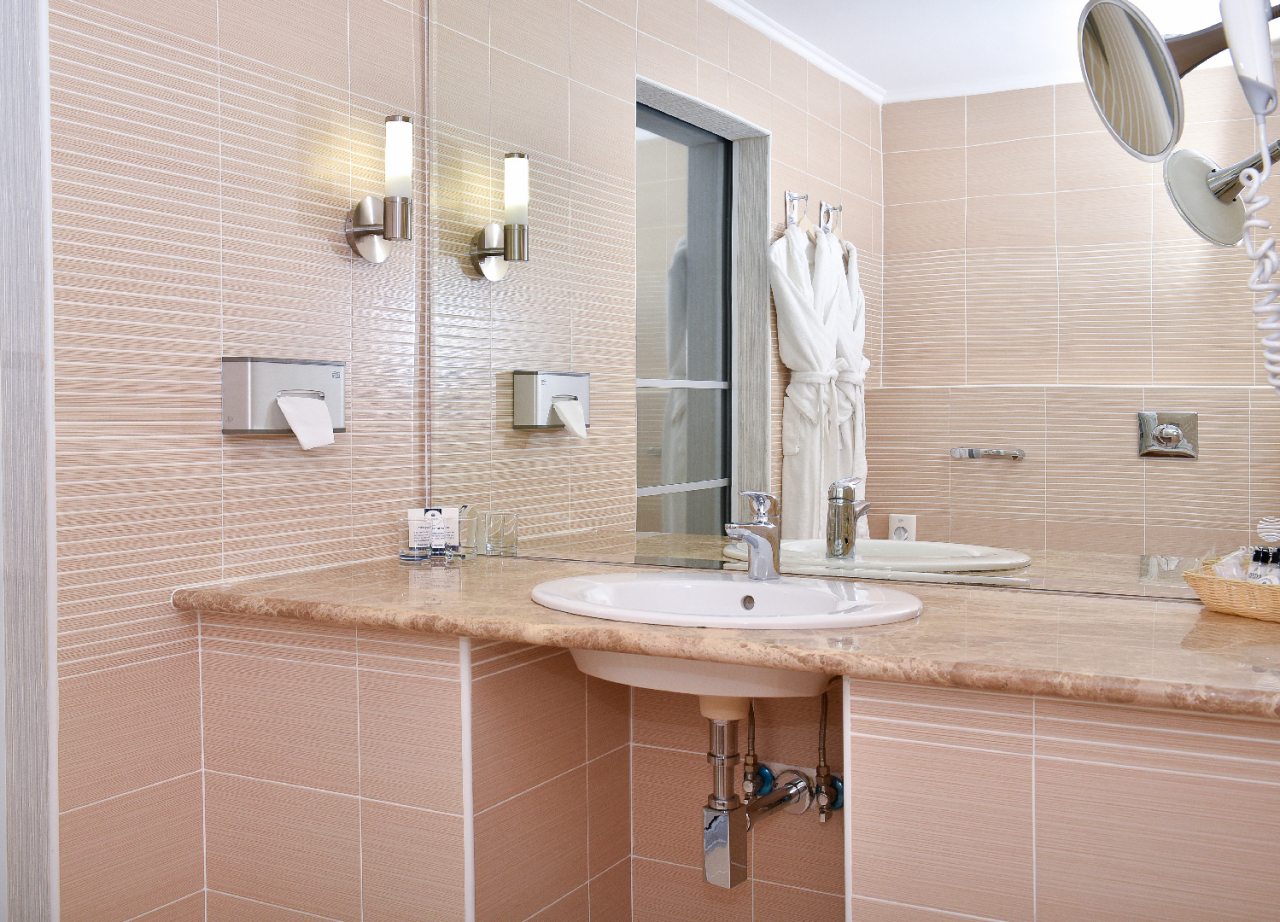 Семейный (Family Comfort), Конгресс-отель Don-Plaza