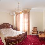 Номер с двуспальной кроватью в гостинице Первомайская, Москва