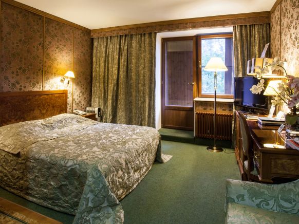Фотография номера гостиницы Роял Зенит I