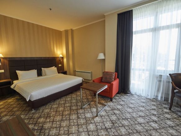 Фотография номера гостиницы Ramada by Wyndham Rostov-on-Don Hotel and Spa