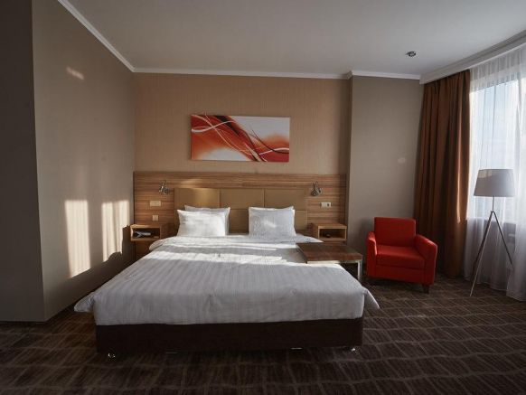 Фотография номера гостиницы Ramada by Wyndham Rostov-on-Don Hotel and Spa