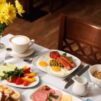 Континентальный завтрак, Отель Малетон