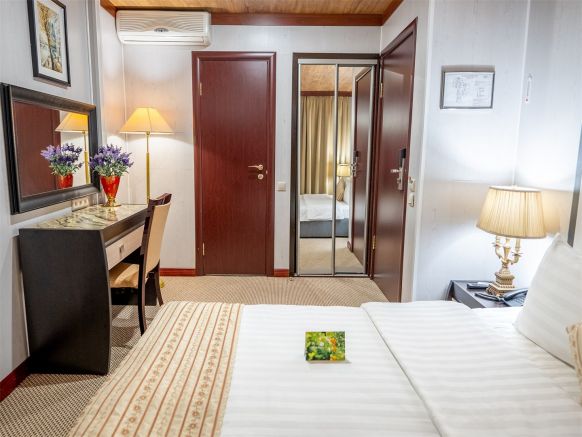 Фотография номера гостиницы Grand Mandarin