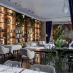 Кафе «Chekhoff Cafe&Bar», Чехофф Отель Москва Кьюрио Коллекшен Хилтон