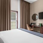 Двухместный (KING COMFORT ROOM), Чехофф Отель Москва Кьюрио Коллекшен Хилтон