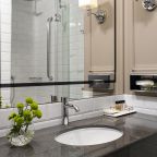 Двухместный (KING COMFORT CITY VIEW ROOM), Чехофф Отель Москва Кьюрио Коллекшен Хилтон