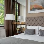 Двухместный (KING COMFORT CITY VIEW ROOM), Чехофф Отель Москва Кьюрио Коллекшен Хилтон