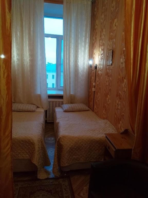 Двухместный (Двухместный номер с 2 отдельными кроватями) гостевого дома Дворянское Гнездо на Сухаревке, Москва
