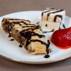 Кафе с 7:20 до 22:00, Гостиница Ирень