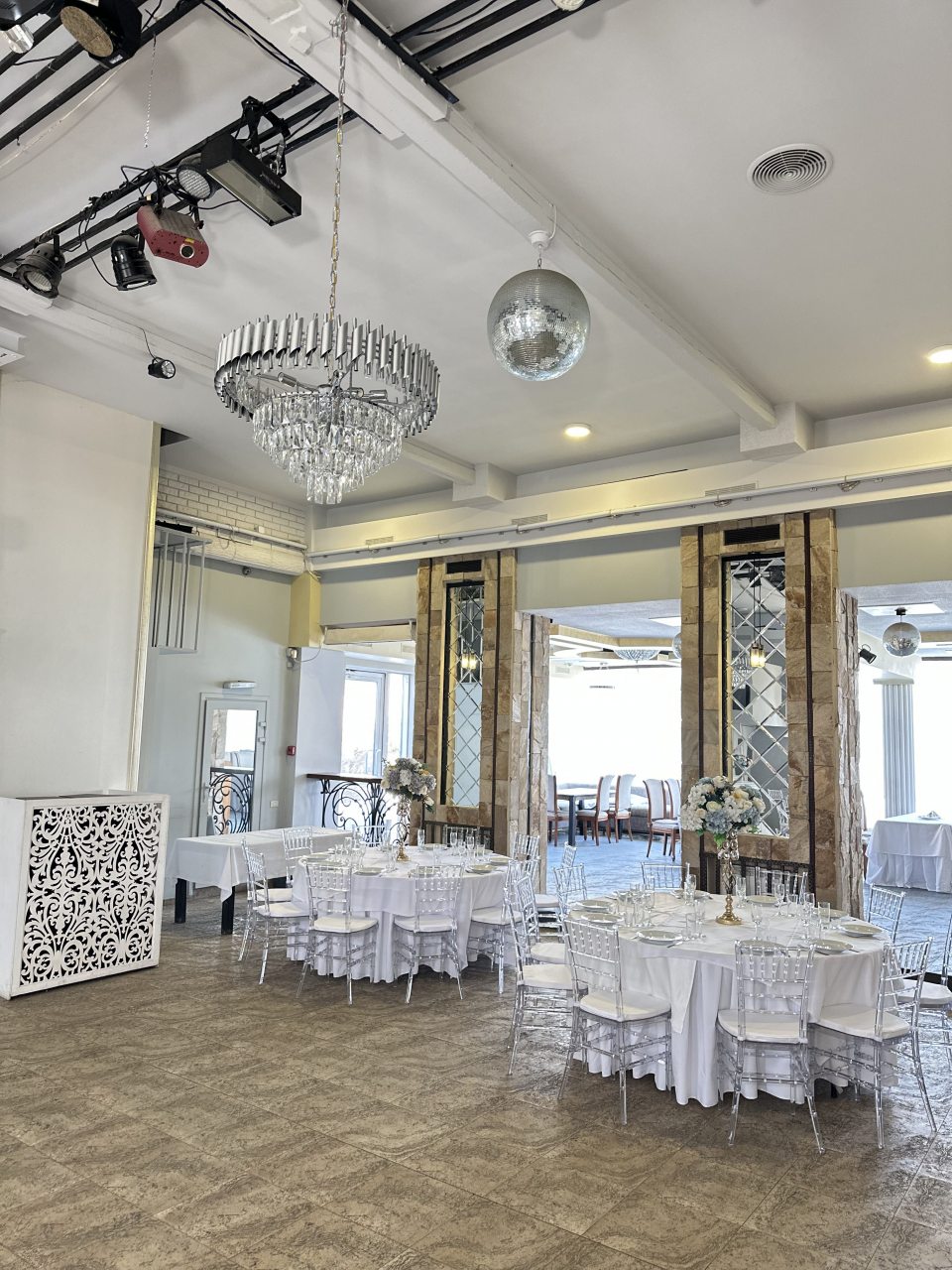 Бар / Ресторан, Отель Маликон