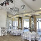 Бар / Ресторан, Отель Маликон