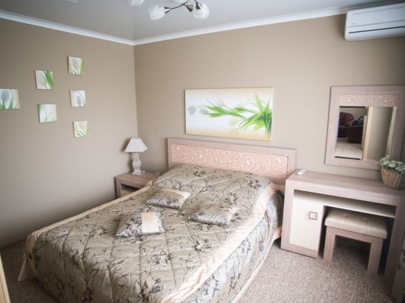 Фотография номера гостиницы Южная ночь