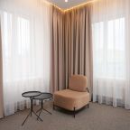 Полулюкс (Полулюкс), Отель Aura City Hotel